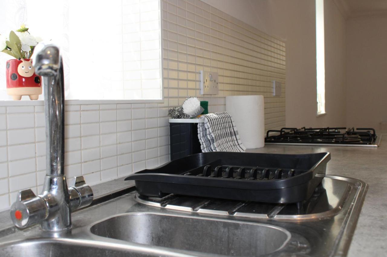 Eldridge Court Apartment Dagenham Extérieur photo